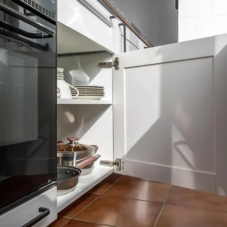 Villa Designer Flat For 4, Heart Of Bucharest, Kitchen Esterno foto