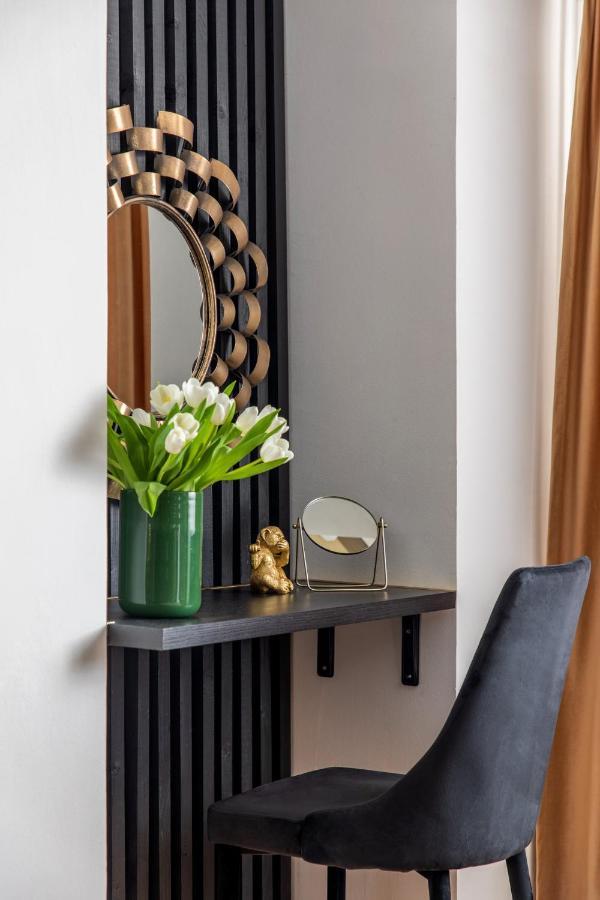 Designer Flat For 4, Heart Of Bucharest, Kitchen * Bucarest